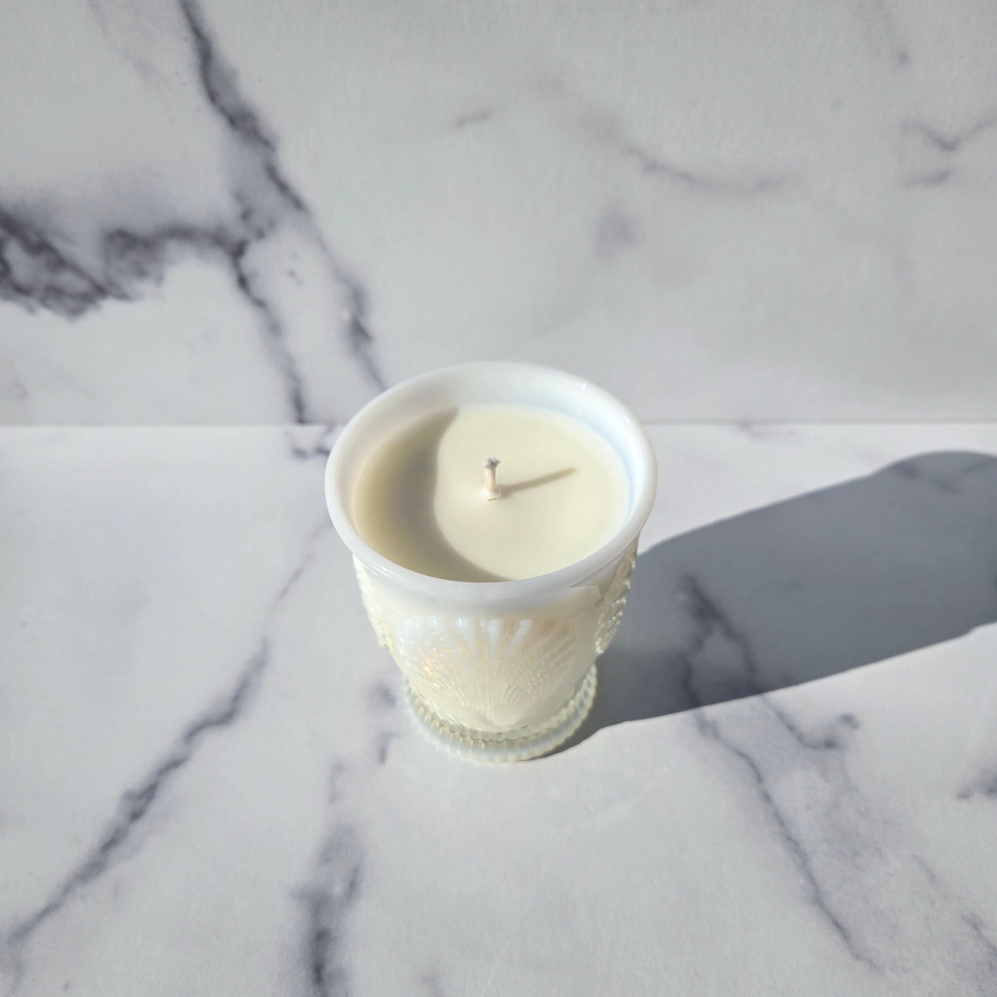 Mosser Opalescent Beaded Shell Tumbler 2018