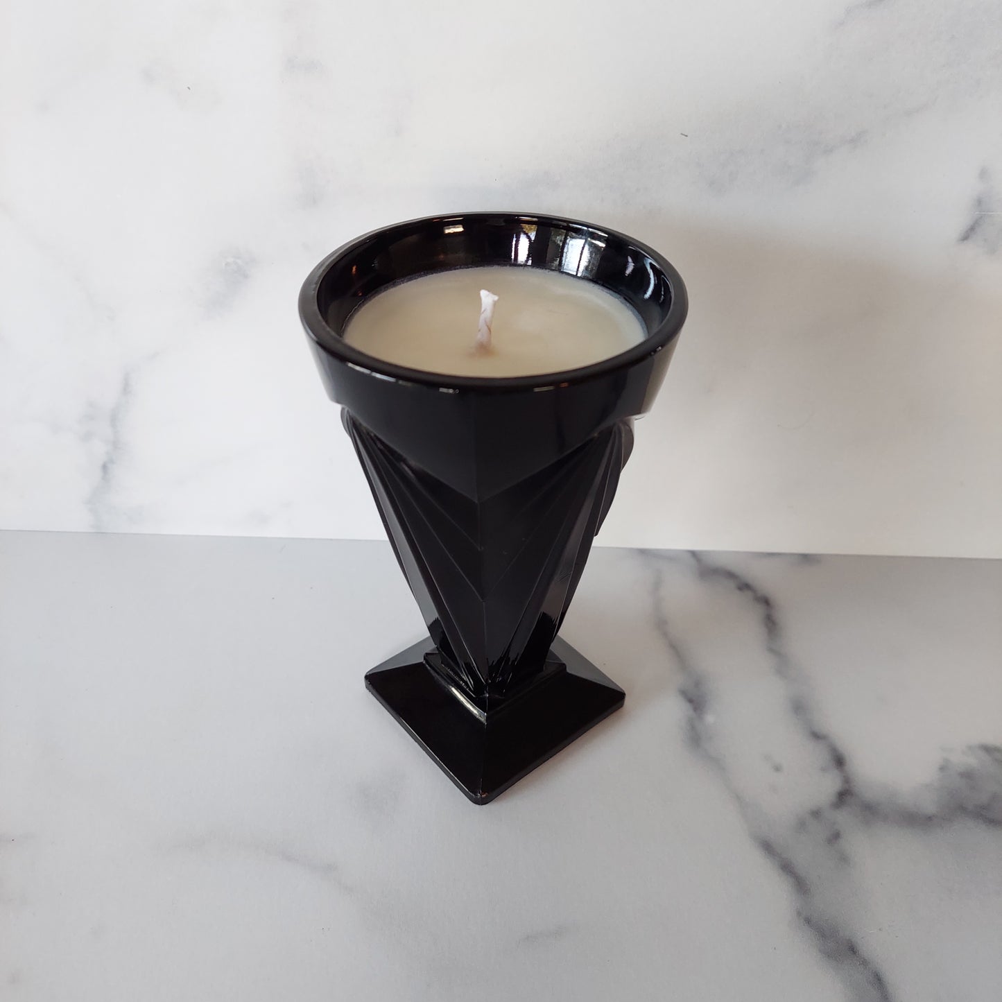 Indiana Black Pyramid Glass 1974-1975