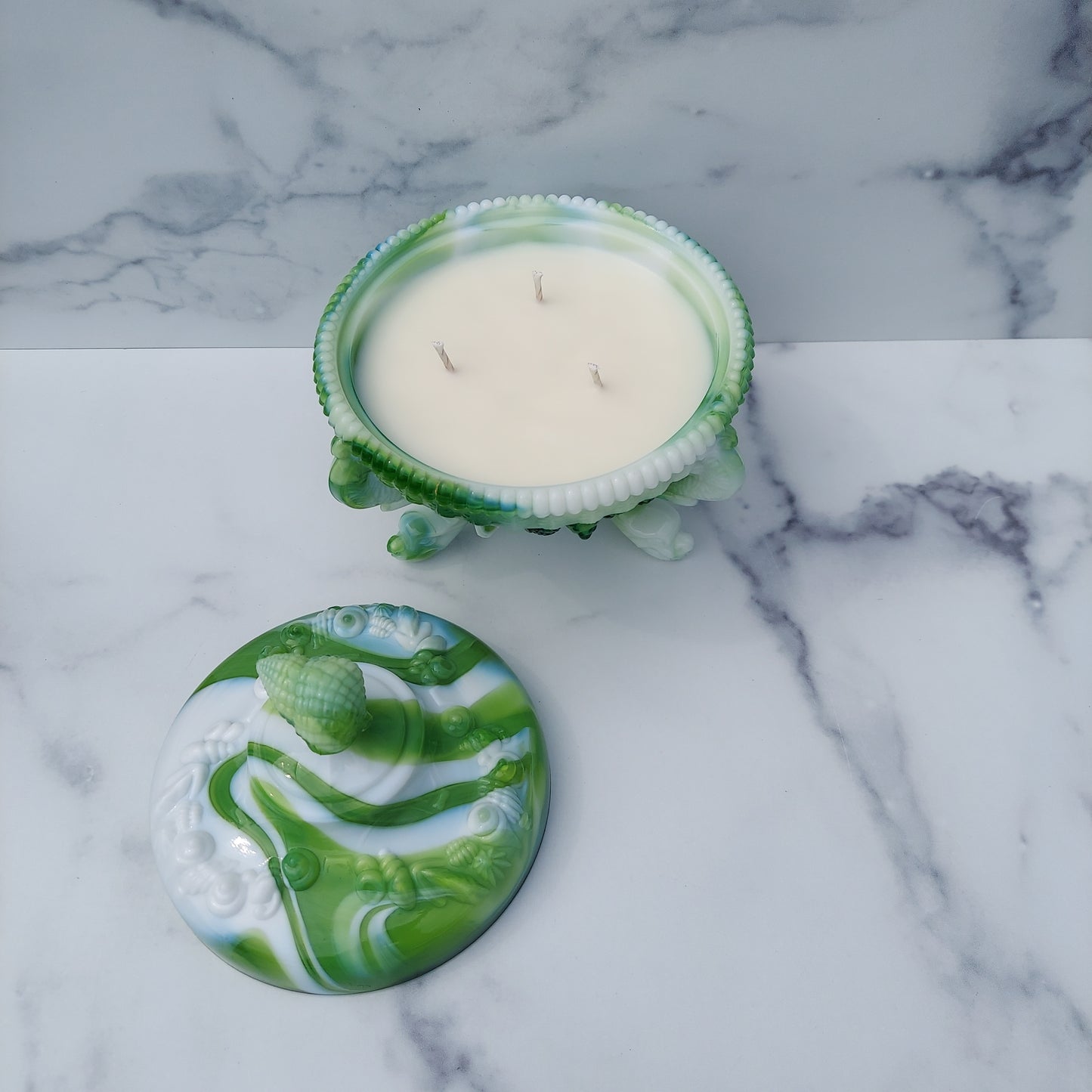 Westmoreland Green Marble Argonaut Shell Dish 1970s