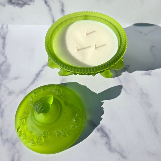 Westmoreland Green Mist Argonaut Shell Candy Dish 1980s