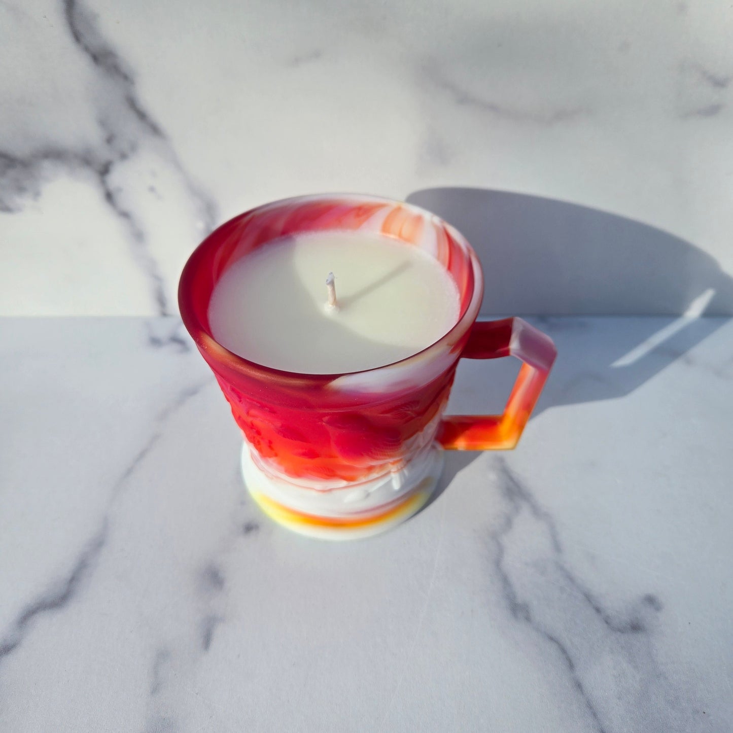 Imperial Red Satin Slag Robin Mug 1969-1975