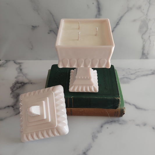 Jeannette Shell Pink Wedding Box 1957-1959